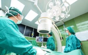 operation, operating room, surgery, operating table, hospital, healthcare, emergency room, doctor, surgeon, hospital workers, operation, surgery, surgery, surgery, hospital, hospital, hospital, hospital, hospital, healthcare, healthcare, doctor, doctor, doctor, doctor